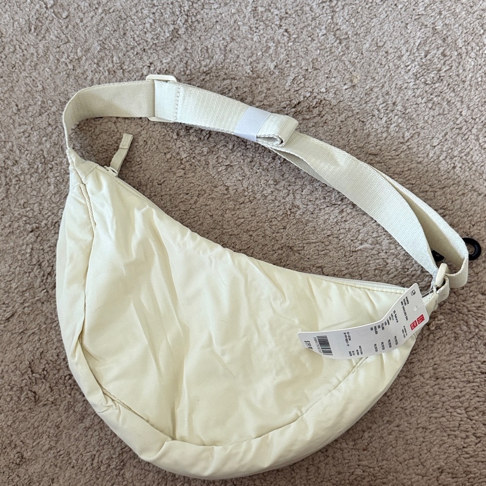 Uniqlo Round Mini Crossbody Bag Ivory Practical Compact Lightweight Brand New